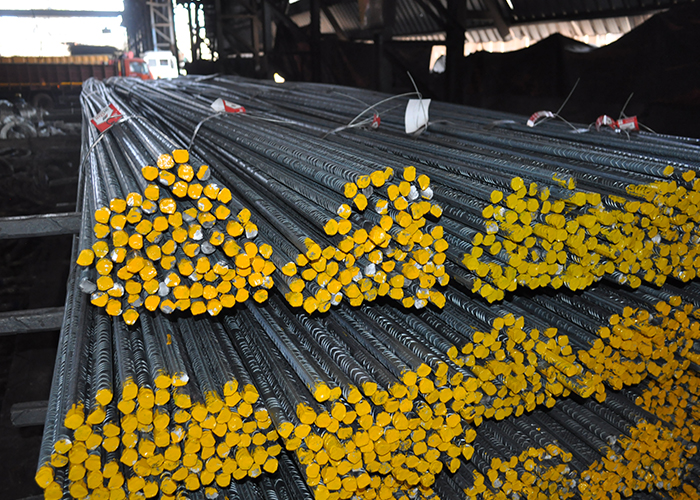 Comparing TMT Bars and Rebars: Types, Applications & Structural Integrity